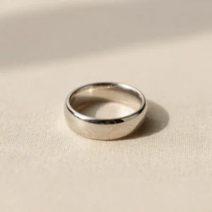 Minimalistinis platus žiedas